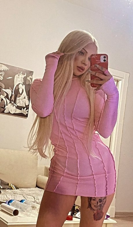 Elif Filyos hd pornstar pictures