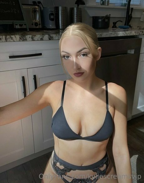 kyliescreamsvip high quality star photo