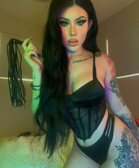 kyliescreamsvip sexy model images