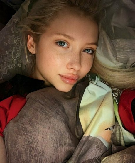 asian shemale onlyfans beautiful naked pic