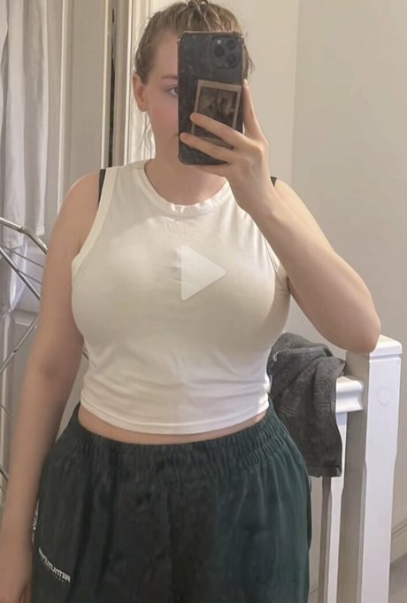 Amber Rose Brightman Profile