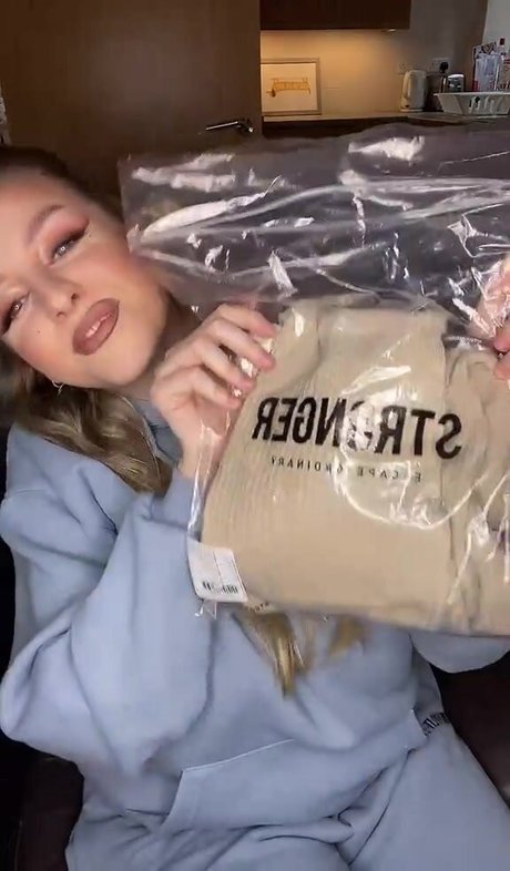 Amber Rose Brightman model beautiful pictures