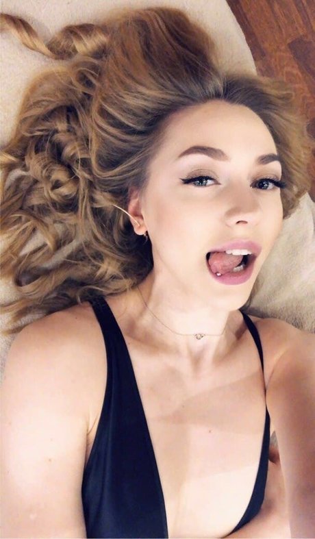 classylola star photo