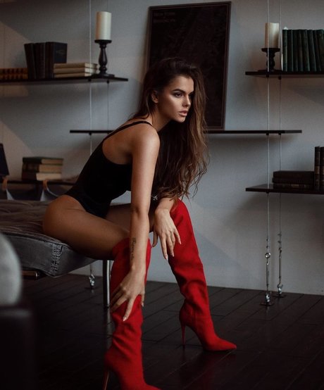 Viki odintcova adult star img