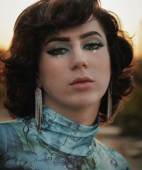 Patriciasrodriguesz model top img