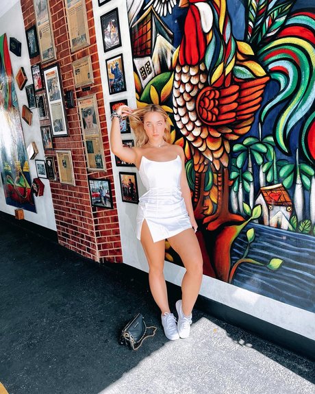 goth threesome onlyfans free xxx photo