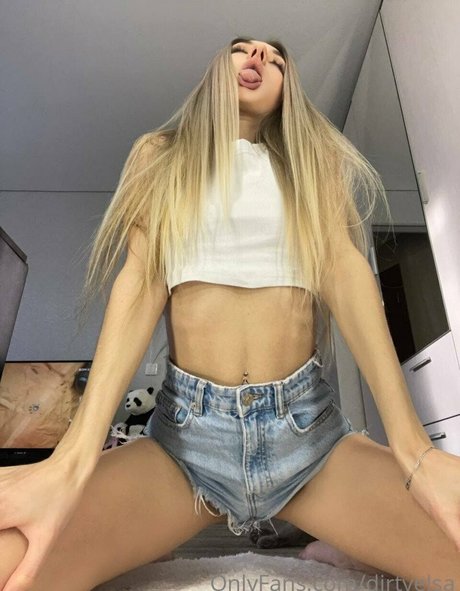 Dirtyelsa high quality pornstar gallery