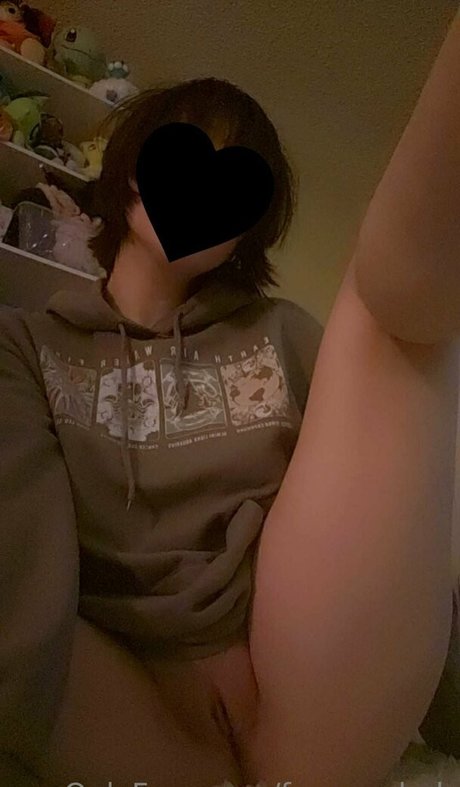 faunyxxhub nude model photos