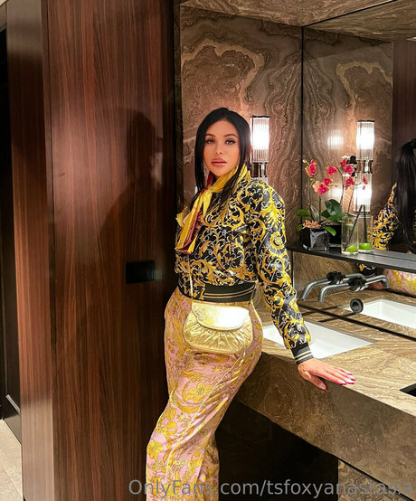 shemale masturbation onlyfans beautiful xxx photo