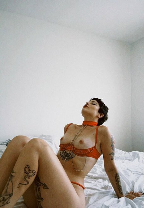 athletic milf onlyfans hot sexy images