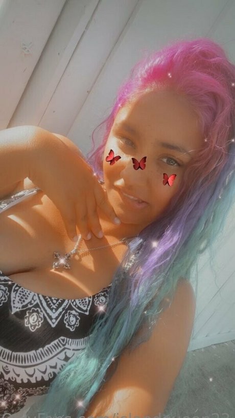 dark nipples onlyfans hot naked gallery