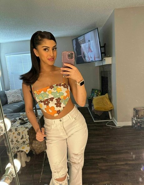 facesitting onlyfans art nude galleries