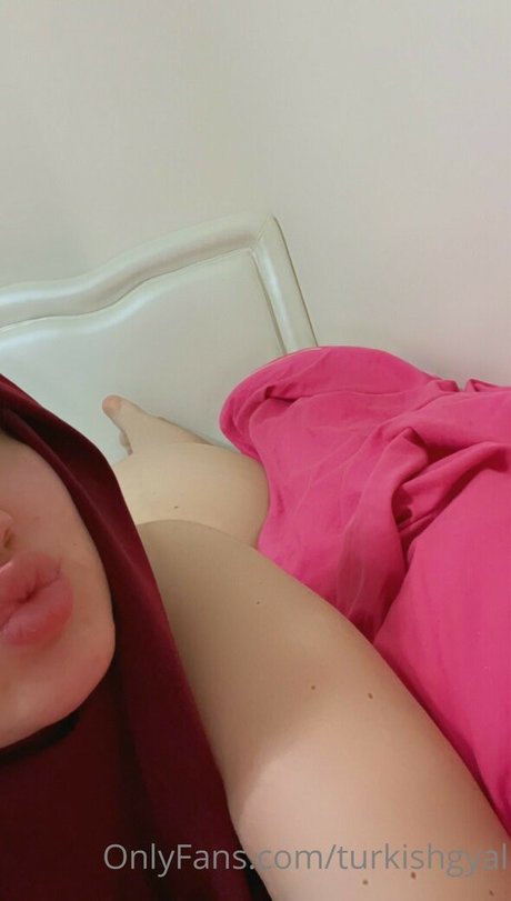 Turkishgyal star high quality image