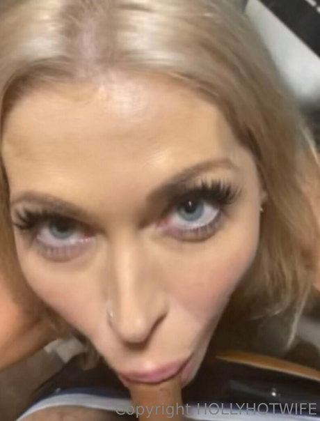 famous ladyboy onlyfans hot nude images