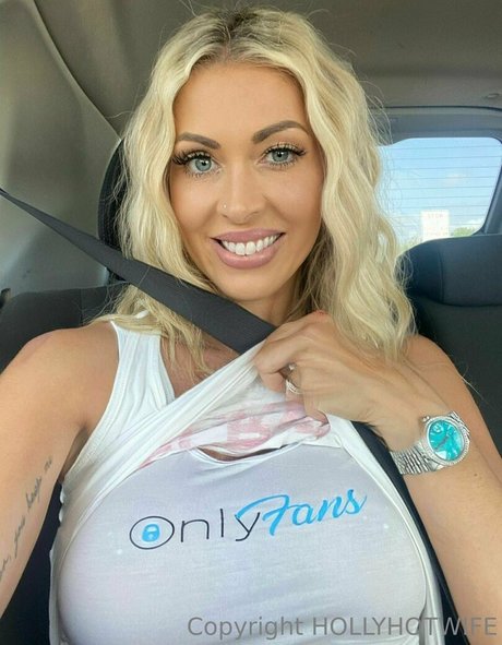 hollyhotwife pornstar erotic photo