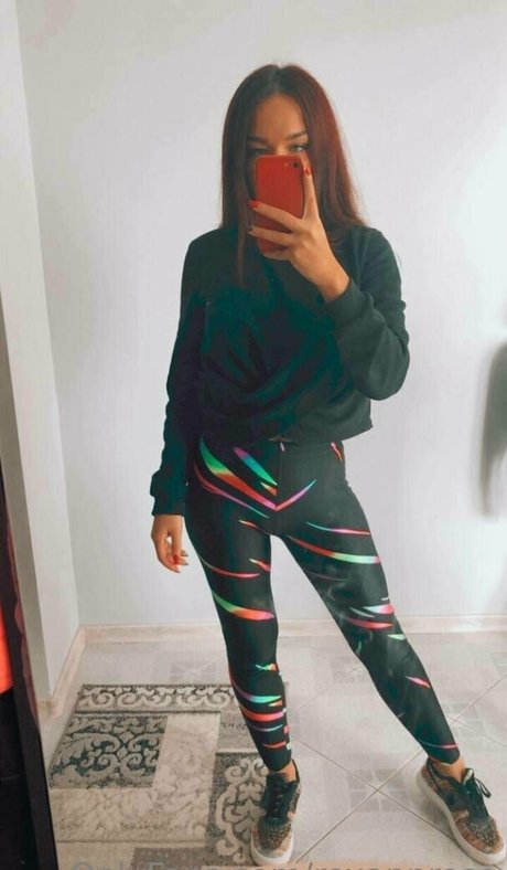 aubrey frost pretty star image