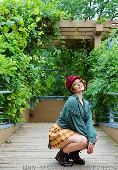 milf handjob onlyfans sexy xxx pictures