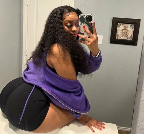 Iamdomtease star perfect picture