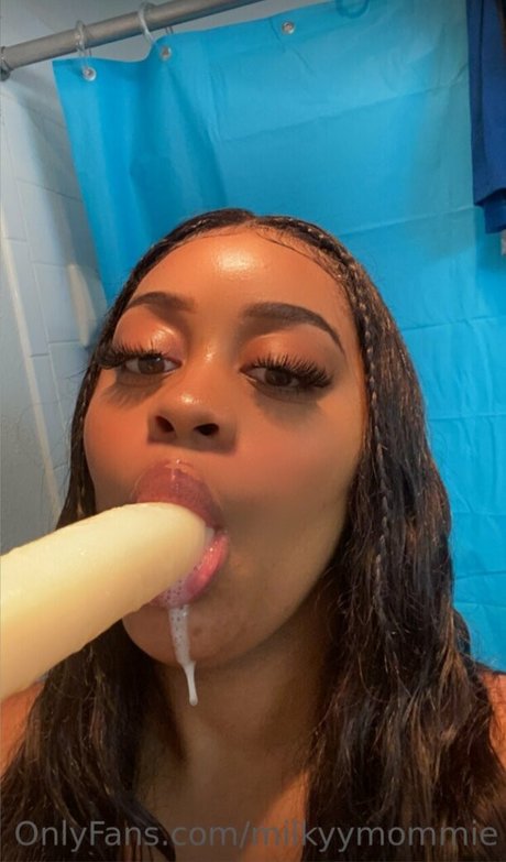 Iamdomtease exclusive actress photos