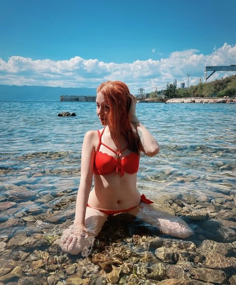 nude asian onlyfans hot image