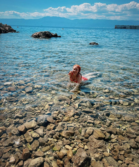 vleafnin sexy model galleries