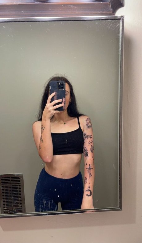 Chloe Grace pornstar free pics