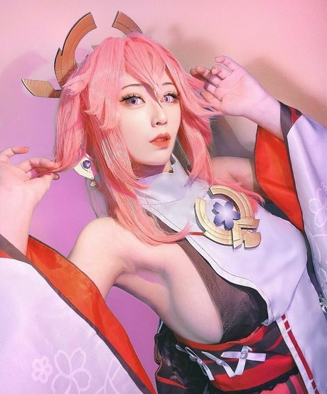 Larissa Rochefort sexy pornstar pics