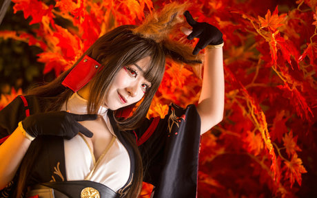 Larissa Rochefort art model images