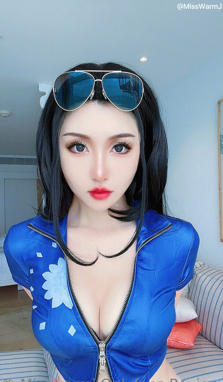 MissWarmJ xxx model images