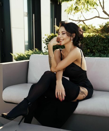 Polina Logunova free star picture