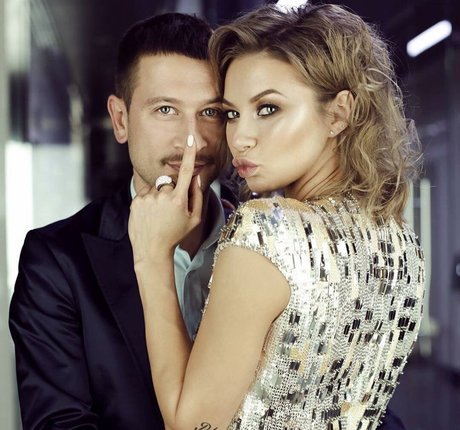 Polina Logunova Images