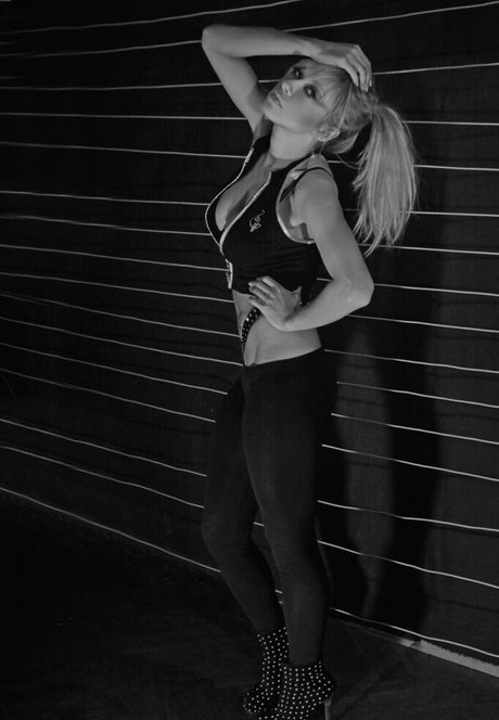 Polina Logunova nude pornstar galleries