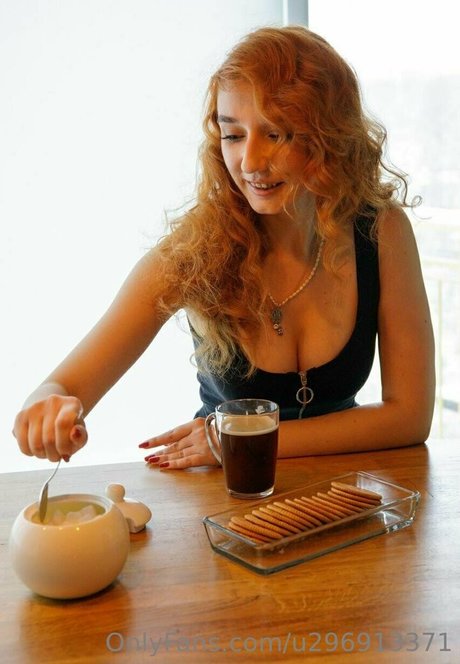 moniiikaaaa best star pic