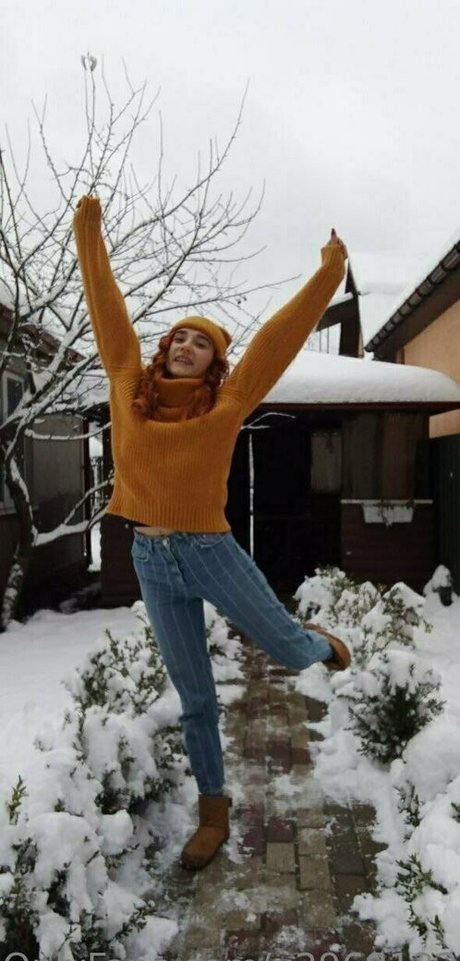 moniiikaaaa model pics