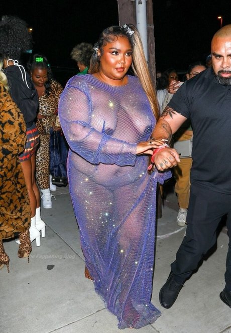 Lizzo sex model pics