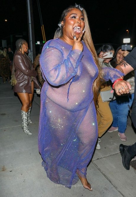 Lizzo high quality actress photo