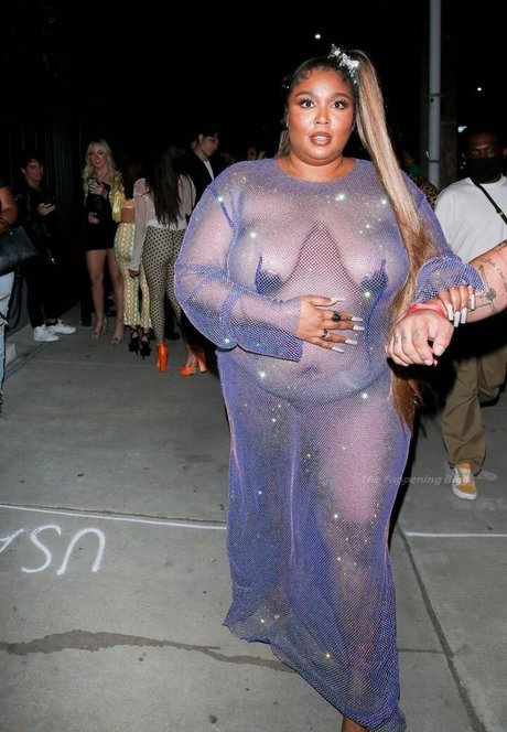 Lizzo free pornstar gallery