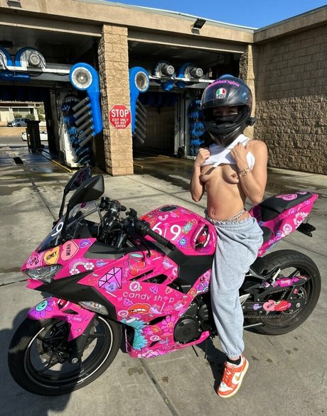 aaliyahfuckingcruz nice model img