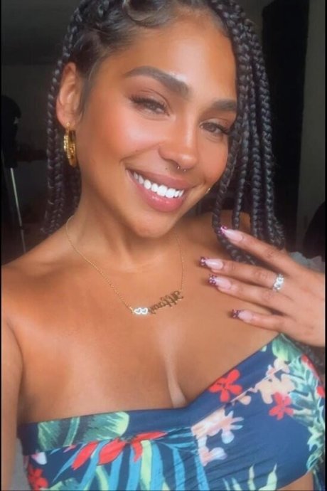 Crazy4mexo nice pornstar pic