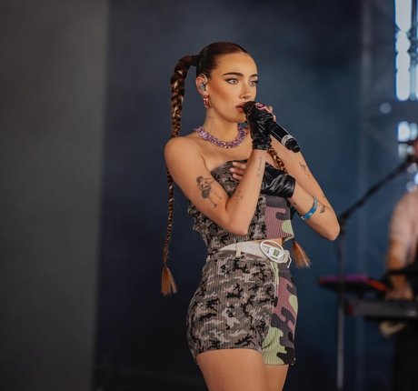 Olivia OBrien star xxx photo