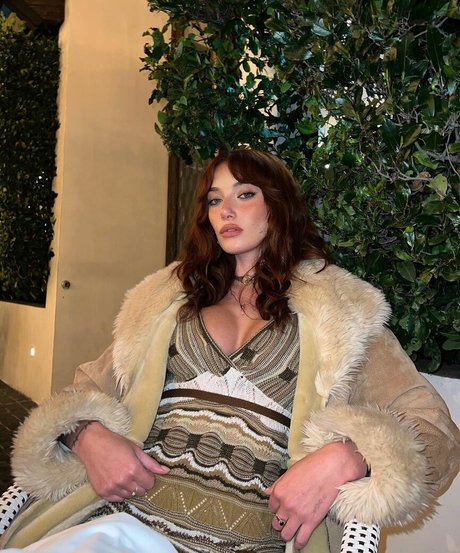 Olivia OBrien Profile