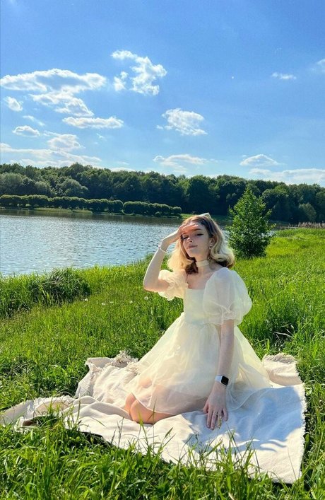 Shadsi star erotic img