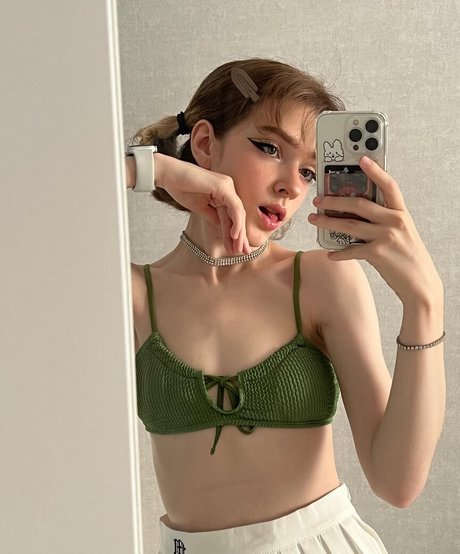 Shadsi model nudes img