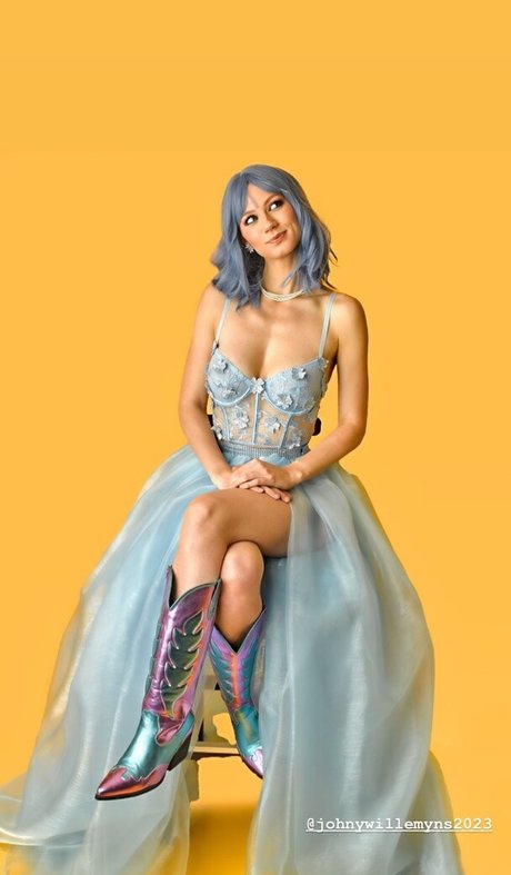 Bo Ackaert xxx star images