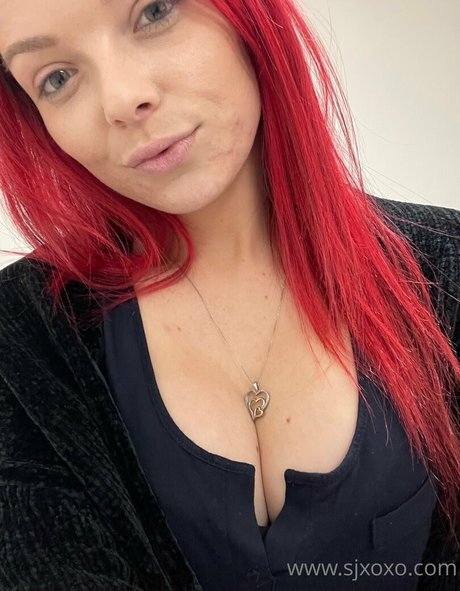 sjxoxofree erotic actress image