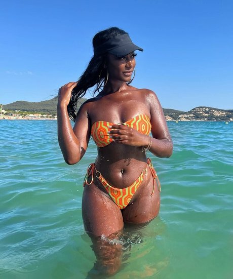 Maritzaslan porn model photo