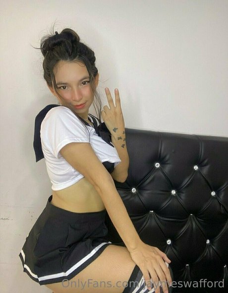 young onlyfans exclusive galleries