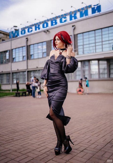 blonde secretary onlyfans beautiful photos