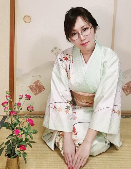 moremore1108 nice model photo