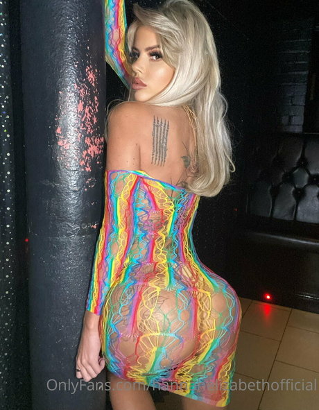 Hannah Elizabeth pornstar exclusive galleries